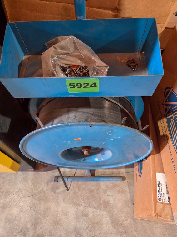 Banding Cart w/ Plastic Banding and Clips