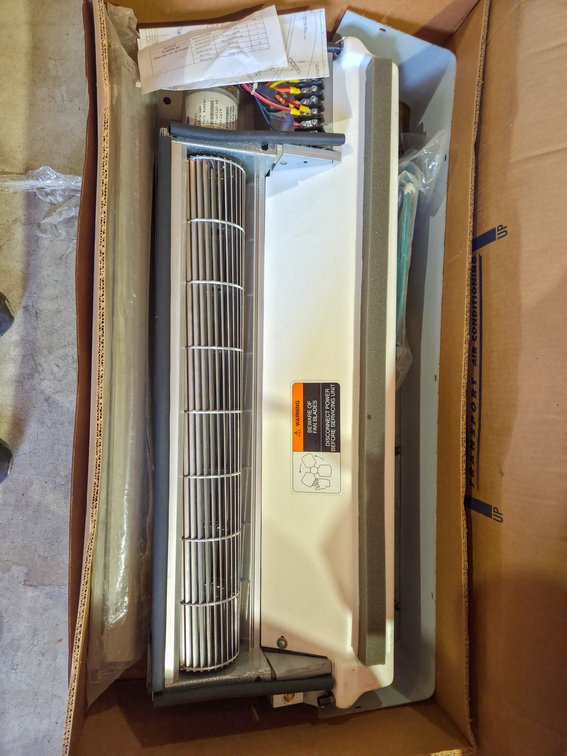 Carrier AC Unit for Shuttles w/ Condenser (NIB)