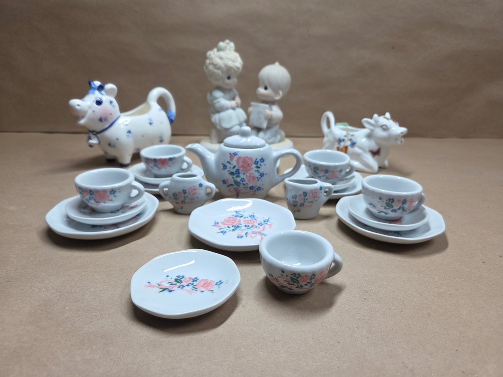 Mini Tea Set, Ceramic Cows & Precious Moments