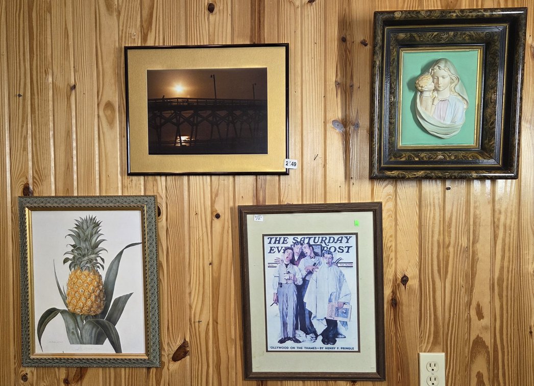 4 Pieces Of Wall Art