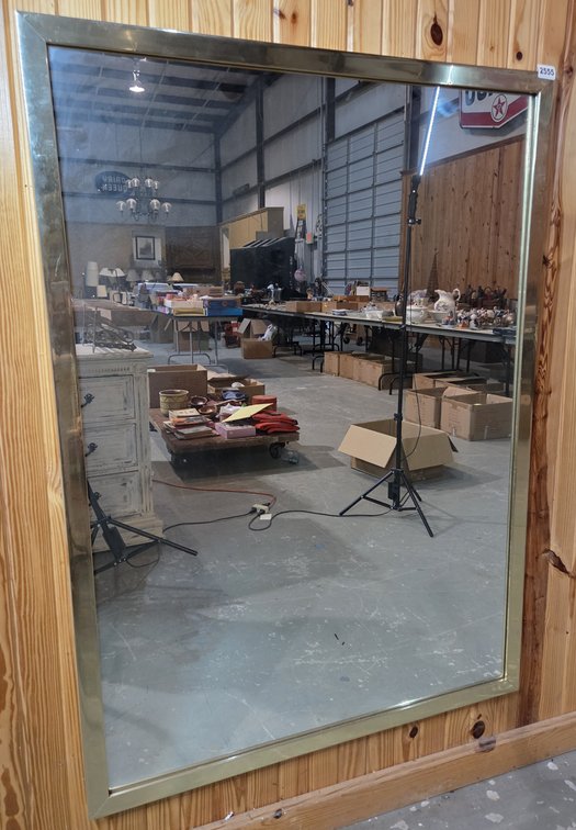 1 Large Mirror