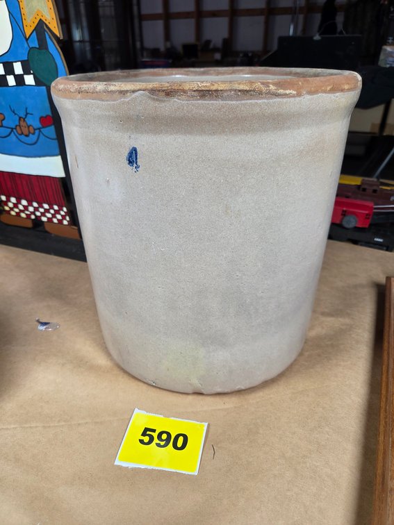 One #4 Crock