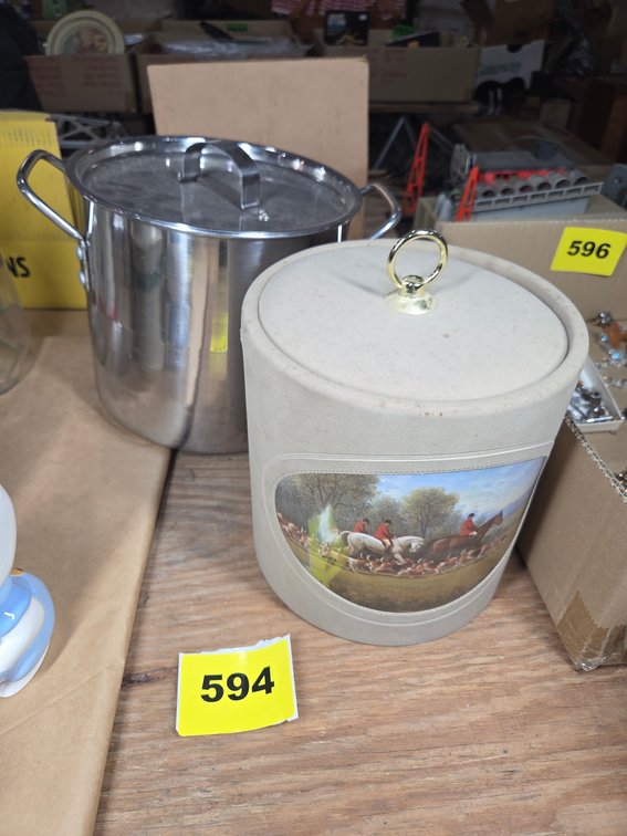 Hunting Scene On Ice Bucket & Stainless Bean Pot