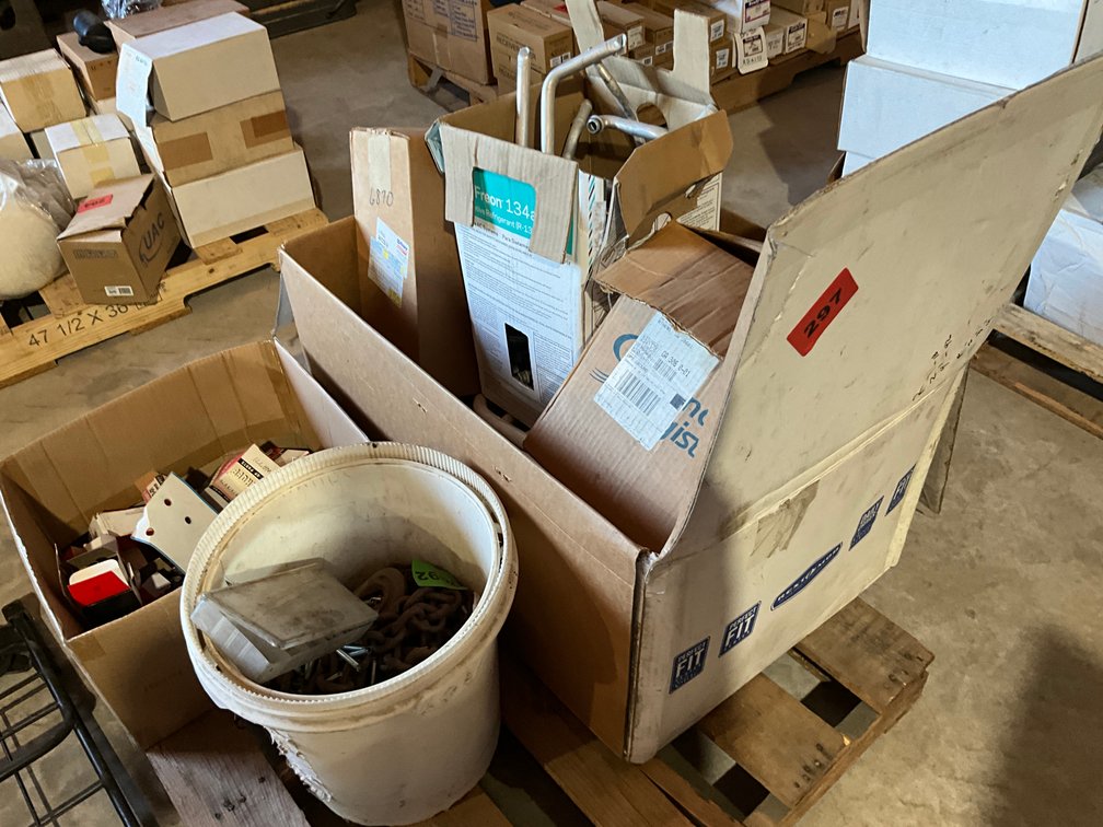 1 Pallet AC Lines, Battery Terminal Clamps, Evaporator Assembly Kit