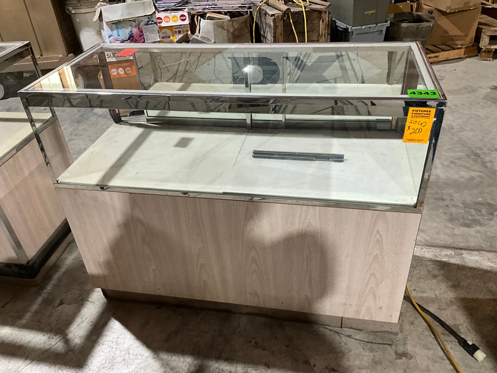 20" X 48" X 38" Display Case W/ 4 Drawers