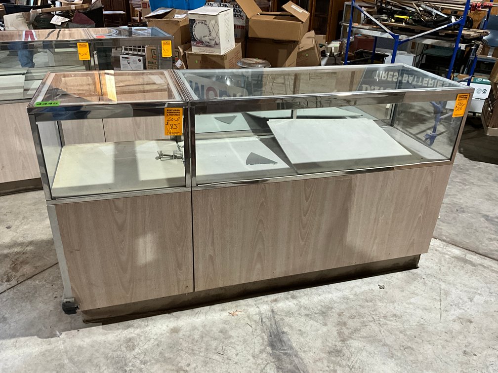 20" X 68" X 38" Display Case W/ 6 Drawers