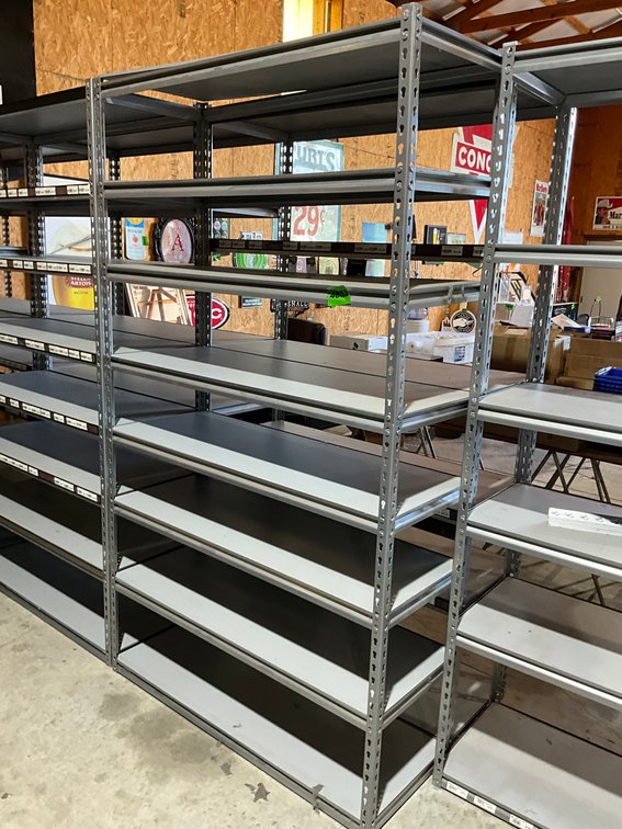 18" X 24" X 7' Heavy Duty Silver Shelf, 8 Shelf