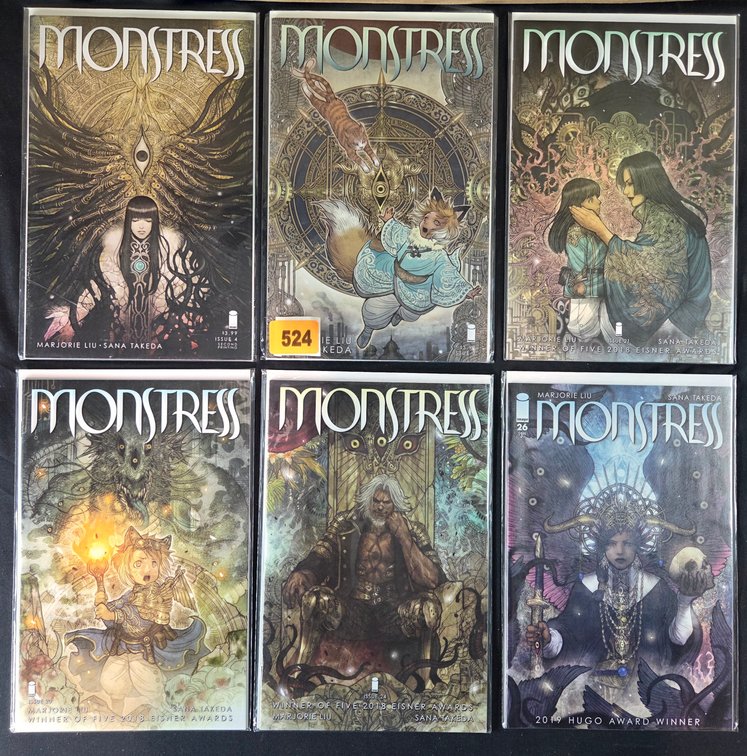 Monstress - 13 pieces