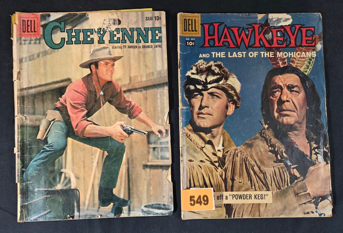 Hawkeye - 2 pieces