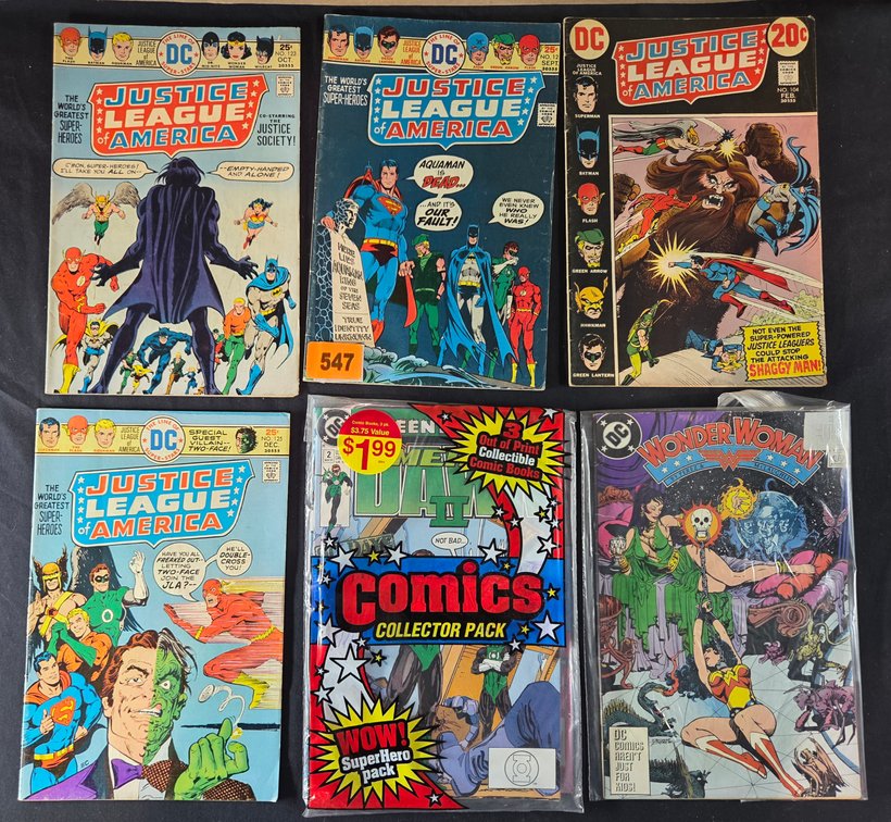 DC Comics - Justice League - 8 pieces