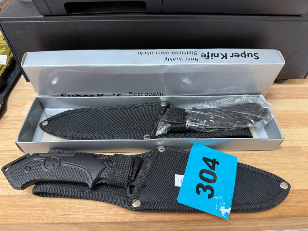 2-Superknife W/Sheath, Black Handle