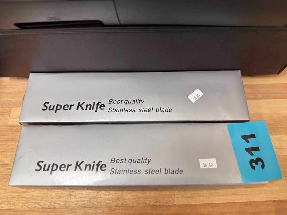 2 Knives 4" Blade W/Sheath