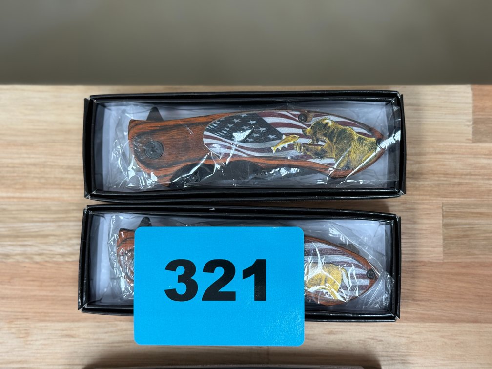 2-USA Flag Liberty Deer Knives