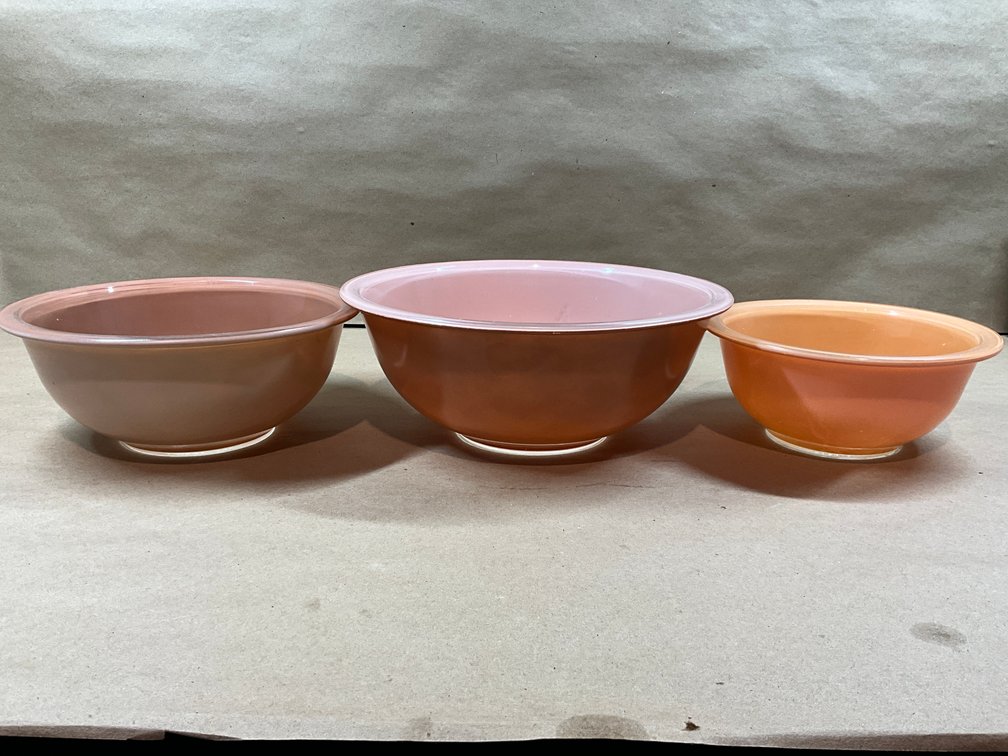 Set Of 3 Pyrex Autumn Rainbow Mixing Bowls