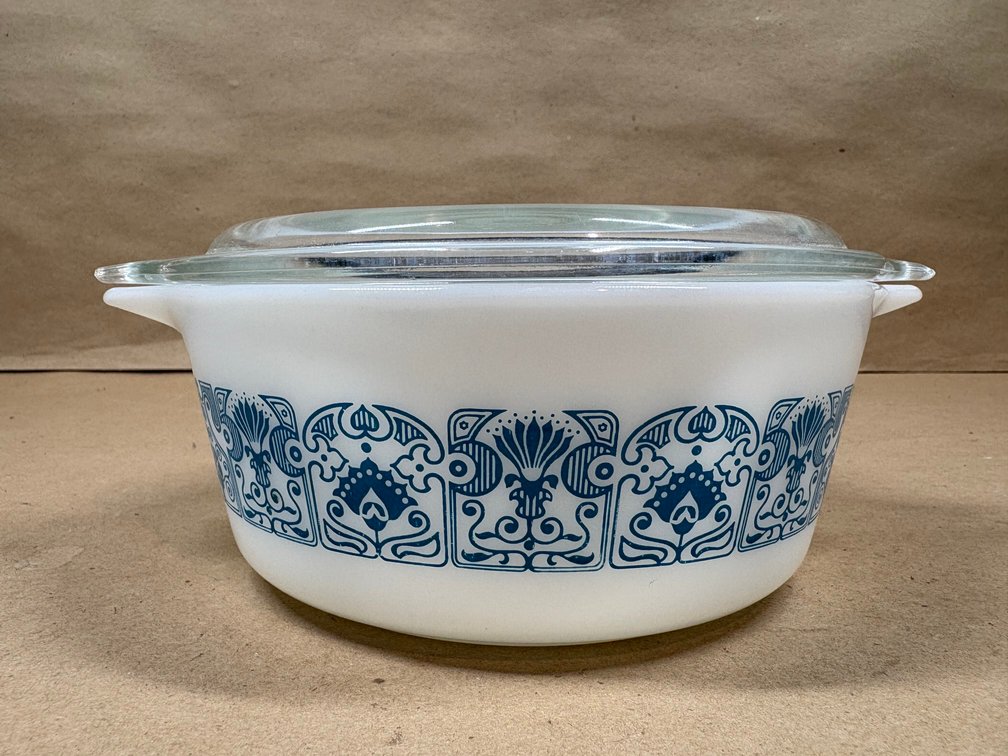 1 Pyrex Blue Horizon Dish