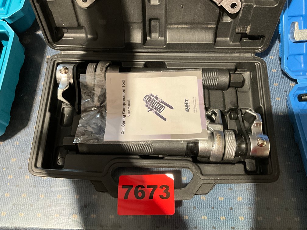 OMT Heavy Duty Strut Spring Compressor Tool Set