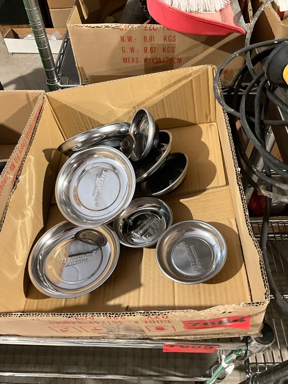 Box of Asstd Magnetic Trays