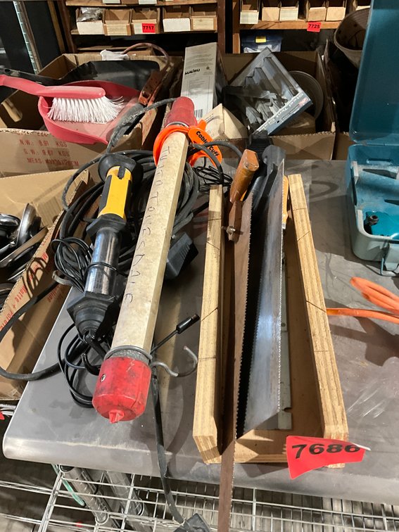 Asstd Lot - Shop Lights, Hand Saws, Etc