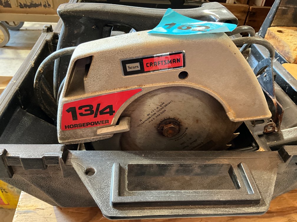 Craftsman 7.25" Saw w/Case