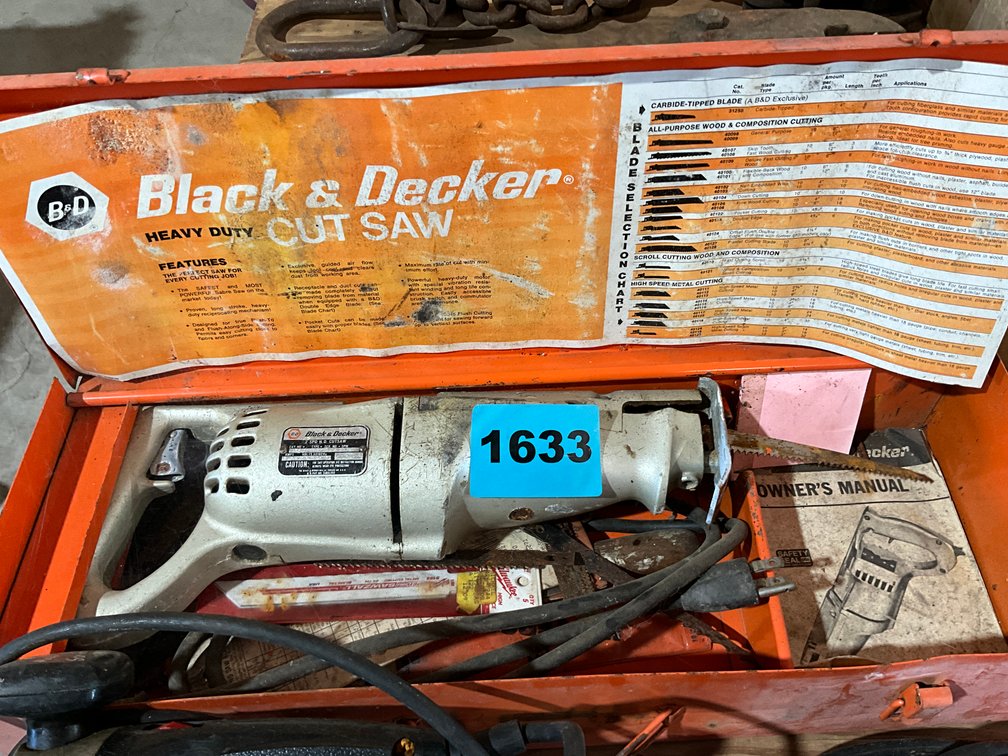 Black & Decker Heavy Duty Cut Saw