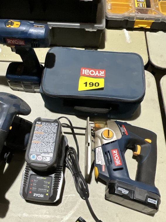 9 Pcs. Ryobi Saw, Vacuums, Lights, Jig Saw, Screw Gun, Battery + Charger