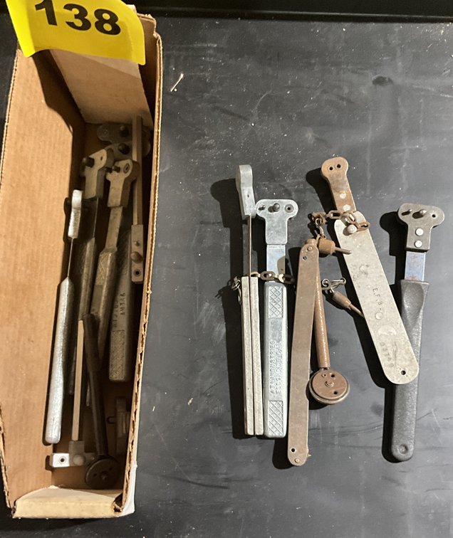 Att. Ind. Nut Plate Drill Jigs