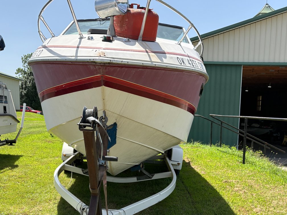 230 SunCruiser Wellcraft Boat (Bill of Sale Only)