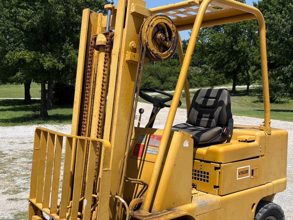 1975 Caterpillar Forklift
