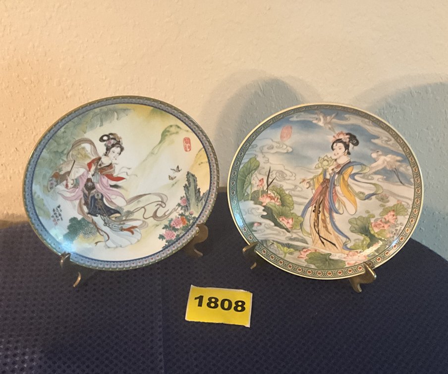 2 Pcs Imperial Jingdezhen-The Lotos Goddess Plate