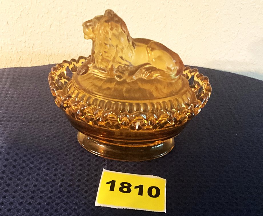 Imperial Amber Atterbury Lion Covered Dish