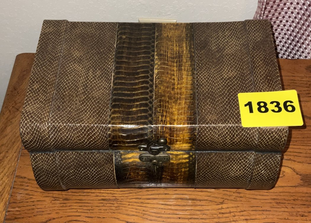 Storage Box & Contents