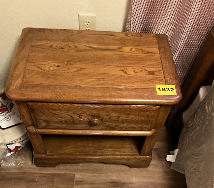American Martinsville Bedside/End Table