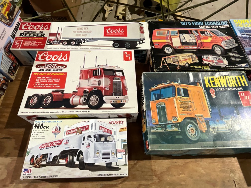 Image for Lifetime Scale Model Kit Collection