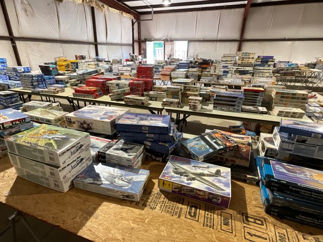 Image for Lifetime Scale Model Kit Collection