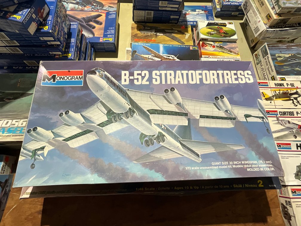 Image for Lifetime Scale Model Kit Collection