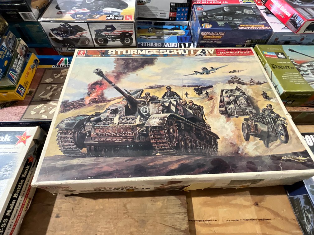 Image for Lifetime Scale Model Kit Collection