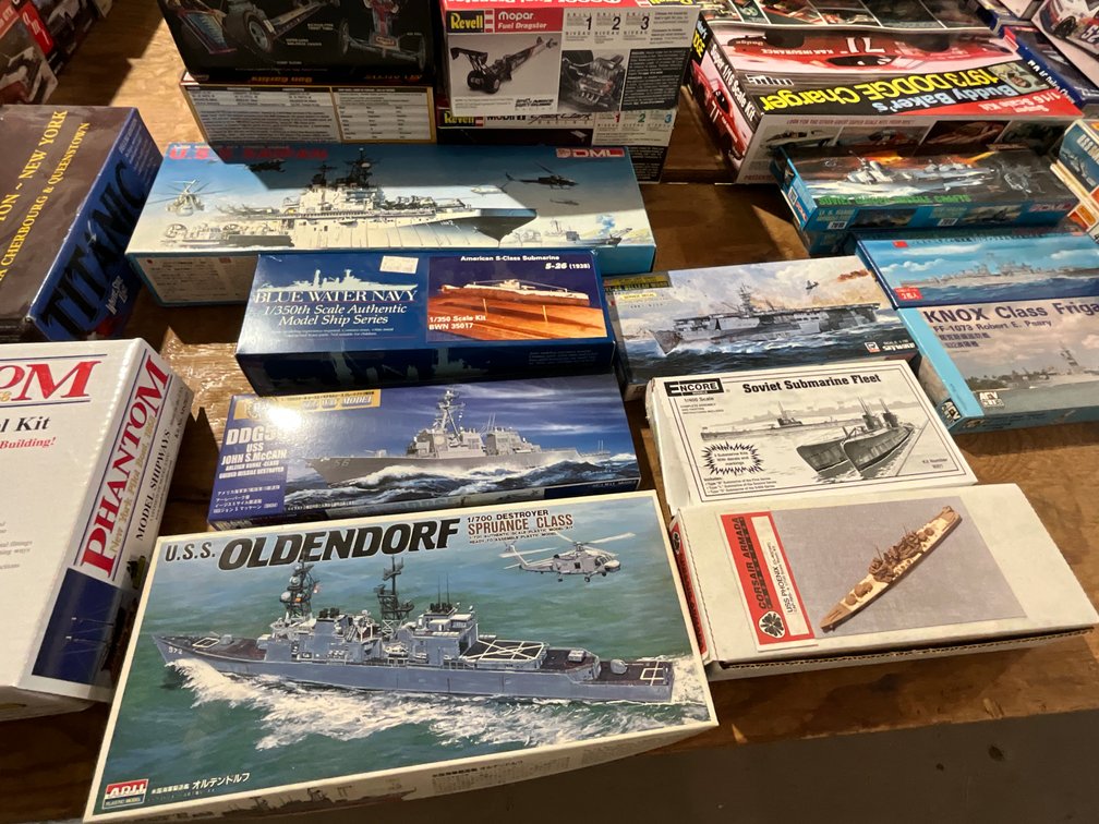 Image for Lifetime Scale Model Kit Collection