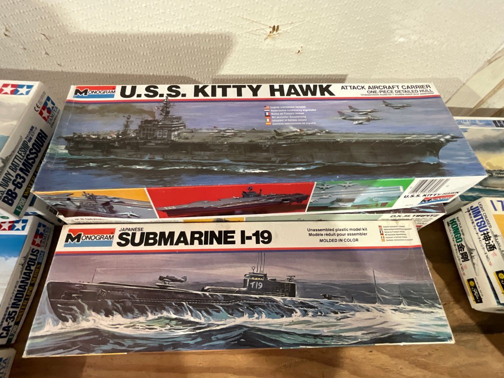 Image for Lifetime Scale Model Kit Collection