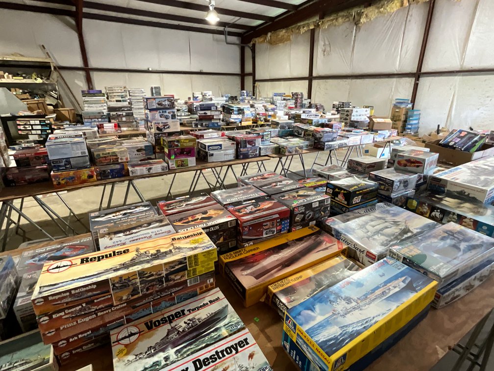 Image for Lifetime Scale Model Kit Collection
