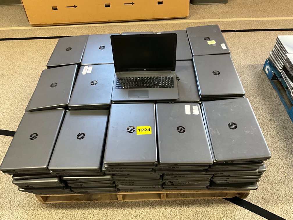 270 HP Laptops