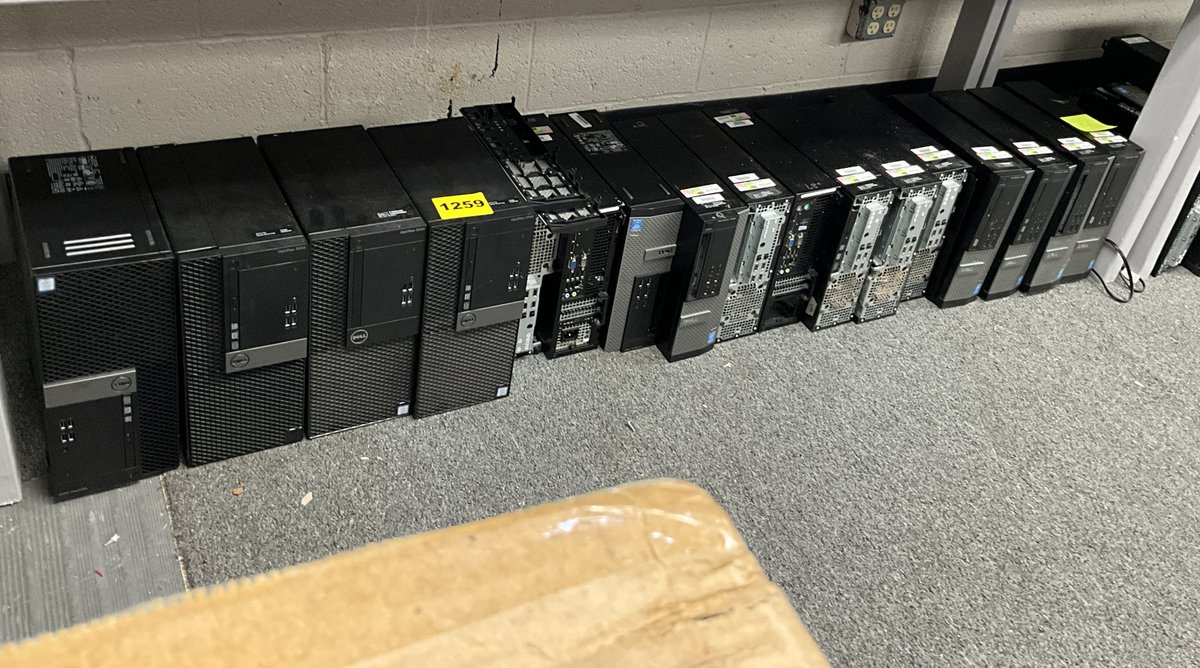 25 Dell Optiplex 7020, 790, 760 PC Towers
