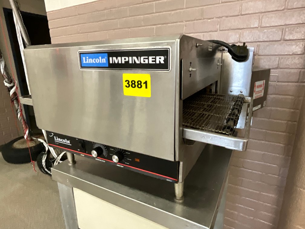 Lincoln Impinger Toaster Oven