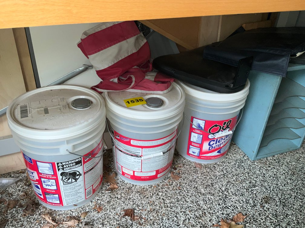 Contents Under Bench 3 5-GAL Buckets Of Oil Eater Degreaser, Zip Ties, Ect