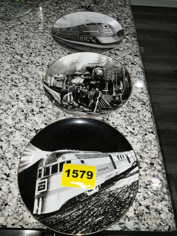 3 BNSF Railway Collector Plates The Super Chief, Pioneer Zephyr, Green River Crossing