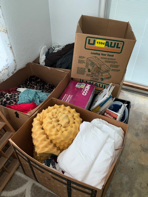 6 Boxes & Contents - Bedding, Toys, Clothes, Books, Ect