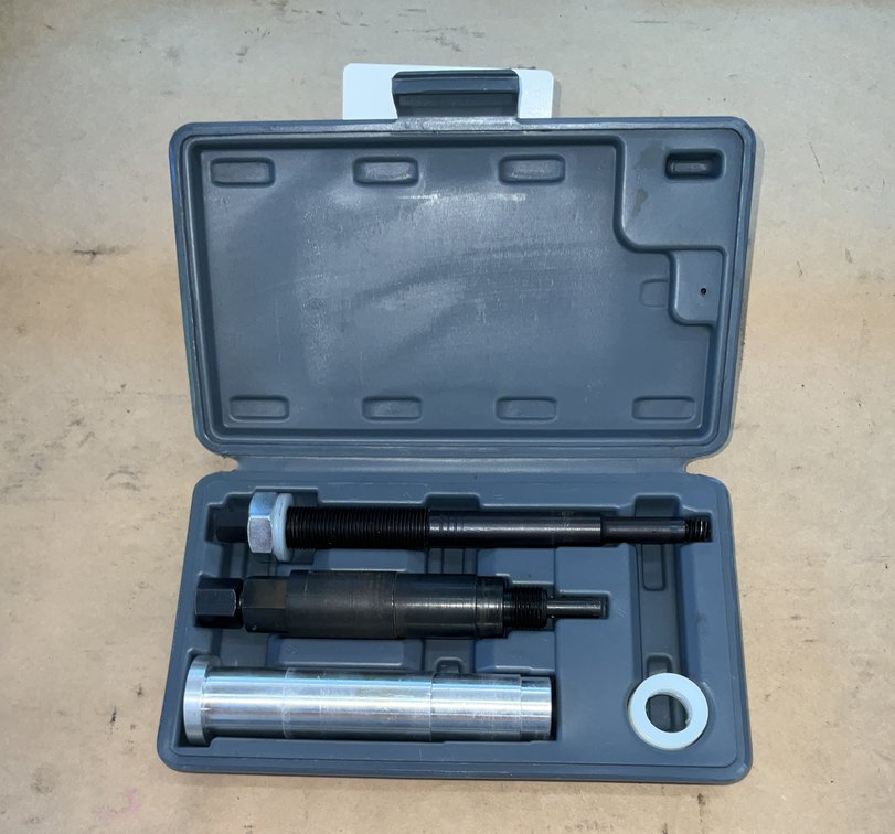 Mac # L65600 Broken Spark Plug Remover For Ford Triton 3 Valve Engines