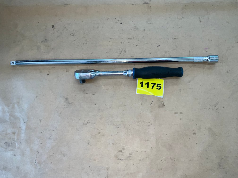 Durolast 1/2" Drive Lifetime Guaranteed Ratchet And Tekton 1/2" Drive Extension