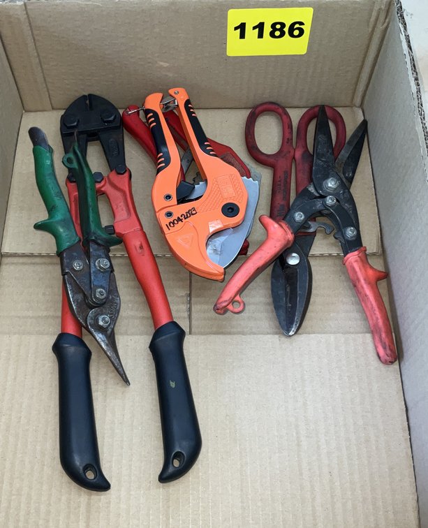 1-BOX Assorted Bolt Cutters - Tin Snips & Pvc Cutters