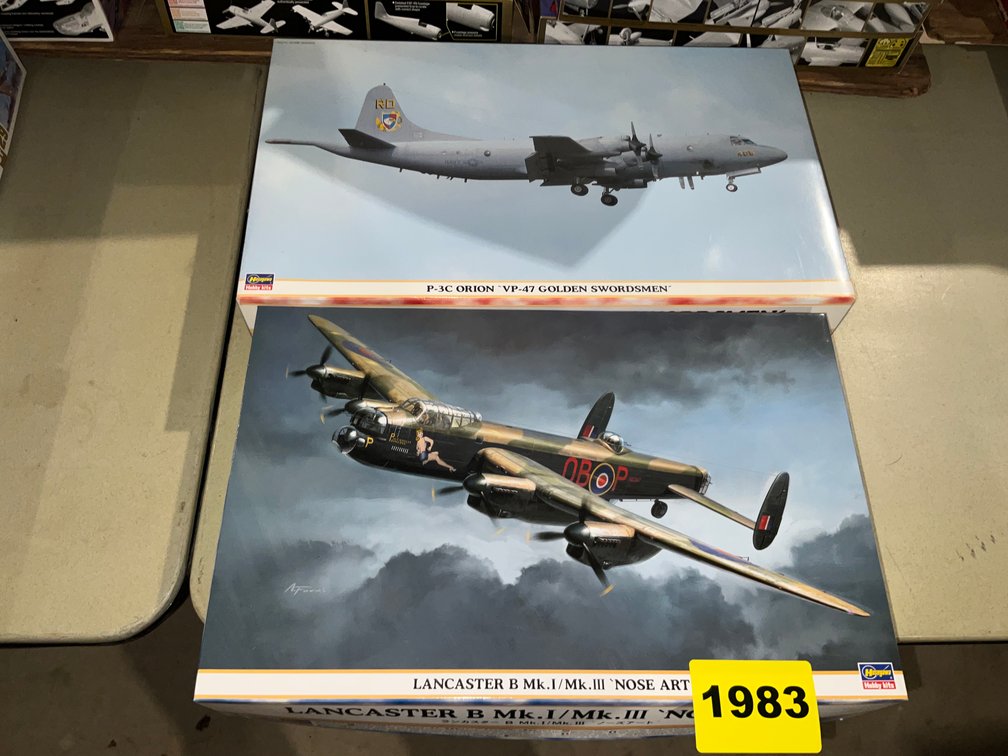 2 Hasegawa Models 1/72 Scale #00878 #00060