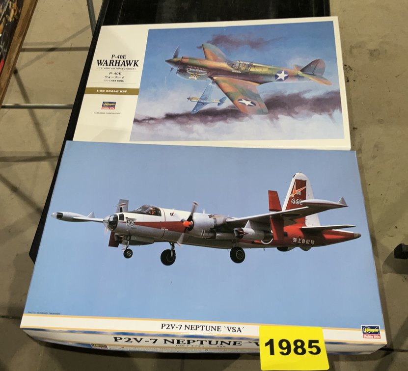 2 Hasegawa Models 1/32 Scale #05879 1-1/72 Scale #00154